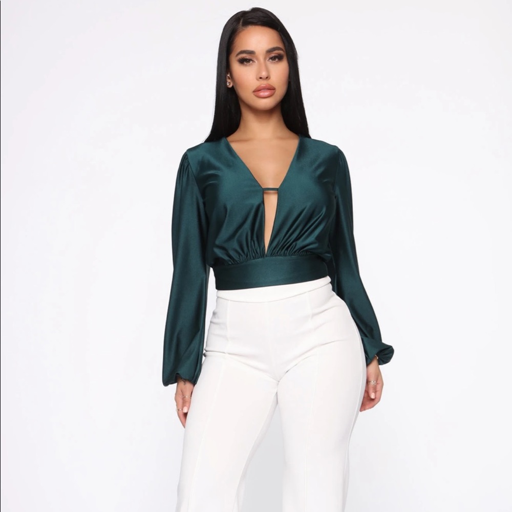 GREEN BLOUSE SIZE S